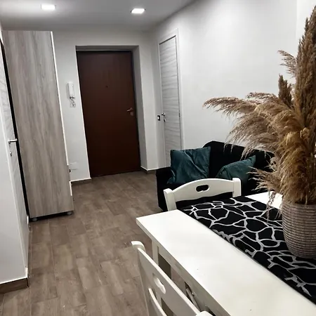 Zia Giuseppina & Rosa Riviera Di Chiaia ナポリ